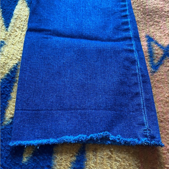 Harper Heritage Dark Wash High Rise Denim Straight Jeans! Size 28. Like New! - Picture 3 of 7